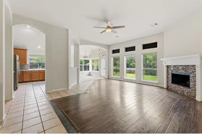 406 Bellaire Oaks Drive, Pflugerville, TX 78660 - Photo 12