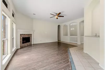 406 Bellaire Oaks Drive, Pflugerville, TX 78660 - Photo 14