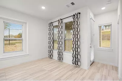 8119 Prairie Rye Drive, Lago Vista, TX 78645 - Photo 14