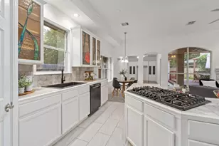 3624 Malone Dr, Austin, TX 78749 - Photo 8