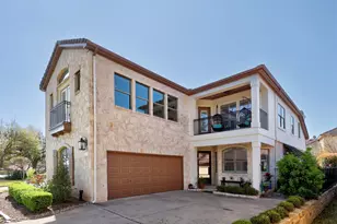 4 Hightrail Way, The Hills, TX 78738 - Photo 2