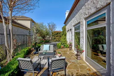 4 Hightrail Way, The Hills, TX 78738 - Photo 36