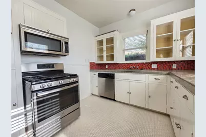 3901 Red River Street #A, Austin, TX 78751 - Photo 10