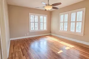 3901 Red River St, Austin, TX 78751 - Photo 16