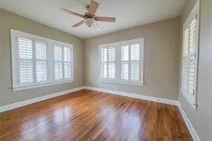 3901 Red River St, Austin, TX 78751 - Photo 14