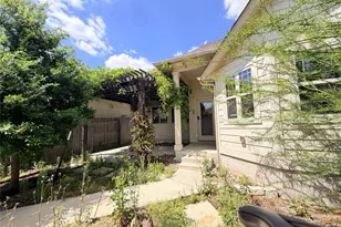 2813 Hopi Path, Leander, TX 78641 - Photo 2
