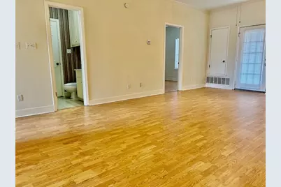 2100 San Gabriel Street #301, Austin, TX 78705 - Photo 6