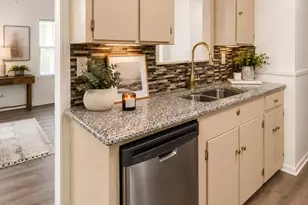 5803 Eureka Dr, Austin, TX 78745 - Photo 10