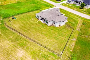 147 Hope St, Kyle, TX 78640 - Photo 30
