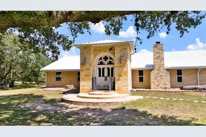 280 Hebron Church Road, Yoakum, TX 77995 - Photo 4