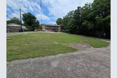 530 W Hopkins Street #B, San Marcos, TX 78666 - Photo 12