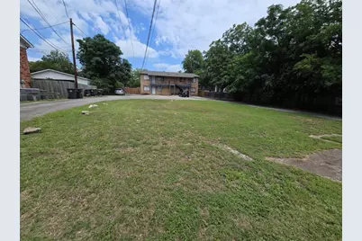 530 W Hopkins Street #B, San Marcos, TX 78666 - Photo 1