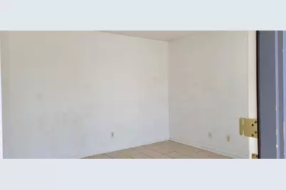 530 W Hopkins Street #B, San Marcos, TX 78666 - Photo 6