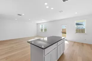 120 Golden Bell Wy, Buda, TX 78610 - Photo 10