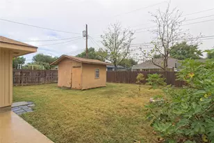 1804 Cedarlawn St, Taylor, TX 76574 - Photo 28