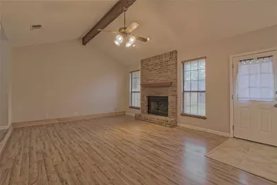1804 Cedarlawn Street, Taylor, TX 76574 - Photo 8