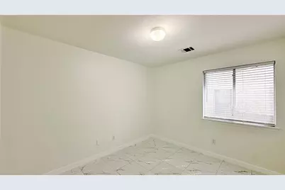 15220 Drusillas Drive, Pflugerville, TX 78660 - Photo 12