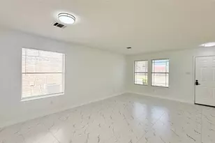 15220 Drusilla's Dr, Pflugerville, TX 78660 - Photo 4