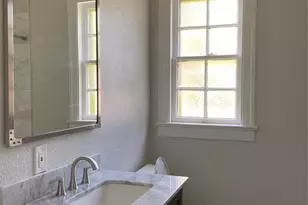 3804 Duval St, Austin, TX 78751 - Photo 16