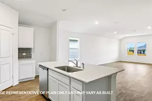 385 San Juan Trl, Bastrop, TX 78602 - Photo 6