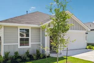 385 San Juan Trl, Bastrop, TX 78602 - Photo 2
