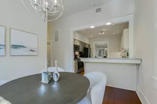 617 Oakland Ave, Austin, TX 78703 - Photo 14