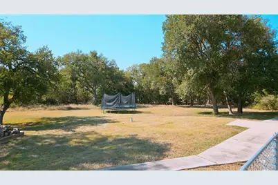 105 Meadow Drive, Georgetown, TX 78633 - Photo 20