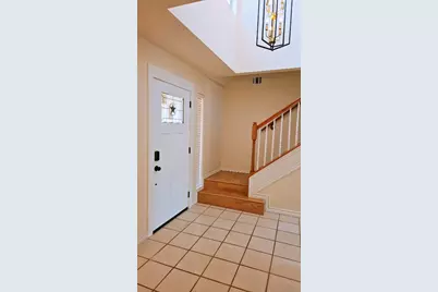 105 Meadow Drive, Georgetown, TX 78633 - Photo 6