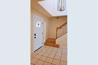 105 Meadow Drive, Georgetown, TX 78633 - Photo 4