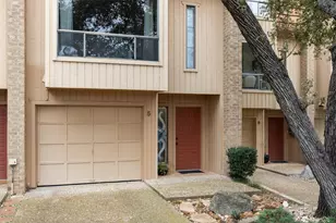 117 Lost Spur, Horseshoe Bay, TX 78657 - Photo 2