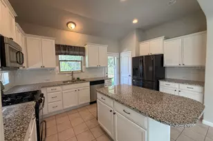 11106 Bruneau Trail, Austin, TX 78754 - Photo 10