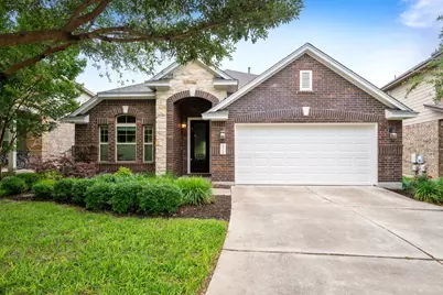 2018 Greenside Trail, Round Rock, TX 78665 - Photo 4