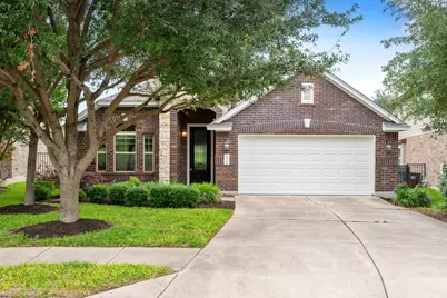 2018 Greenside Trail, Round Rock, TX 78665 - Photo 2
