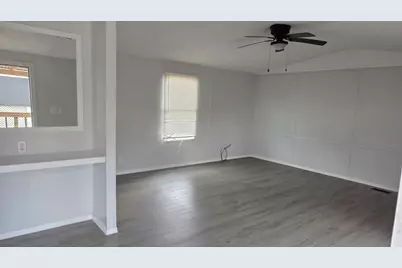 1113 Colorado Street #10, Smithville, TX 78957 - Photo 6