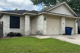 1209 Armadillo Rd, Austin, TX 78745 - Photo 2