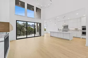 1805 Crimson Sunset Dr, Georgetown, TX 78628 - Photo 10