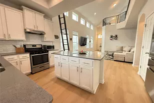 10221 Forest Grove Dr, Austin, TX 78747 - Photo 8