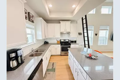 10221 Forest Grove Drive, Austin, TX 78747 - Photo 10