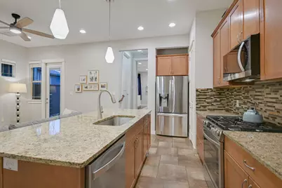 2206 Schriber Street #B, Austin, TX 78704 - Photo 8