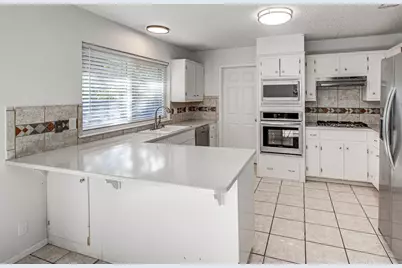 12307 Saber Trail, Austin, TX 78750 - Photo 10