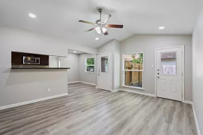 13300 Cowdray Park #A, Austin, TX 78729 - Photo 8