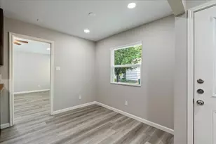 13300 Cowdray Park, Austin, TX 78729 - Photo 12