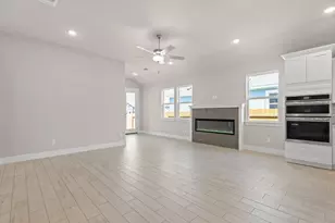 19128 Ariel Elena Wy, Pflugerville, TX 78660 - Photo 12