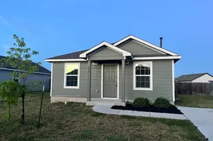 406 Halfmoon Dr, Lockhart, TX 78644 - Photo 1