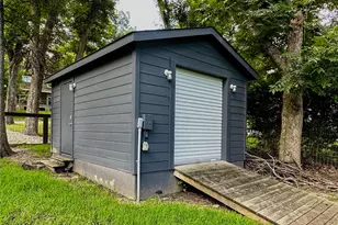 2910 Edgewater Dr, Austin, TX 78733 - Photo 32