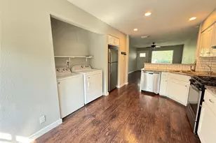10702 Lanshire Dr, Austin, TX 78758 - Photo 6