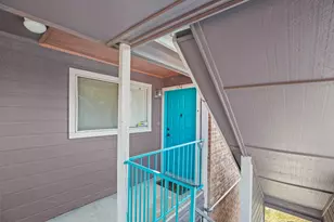 1840 Burton Dr, Austin, TX 78741 - Photo 2