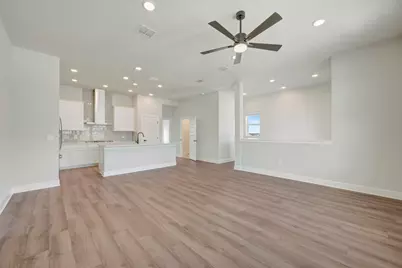 1017 Brickell Loop, Austin, TX 78744 - Photo 8