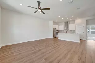 1017 Brickell Loop, Austin, TX 78744 - Photo 10