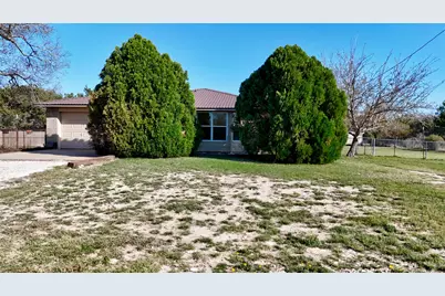 357 Cr 3080, Lampasas, TX 78550 - Photo 4